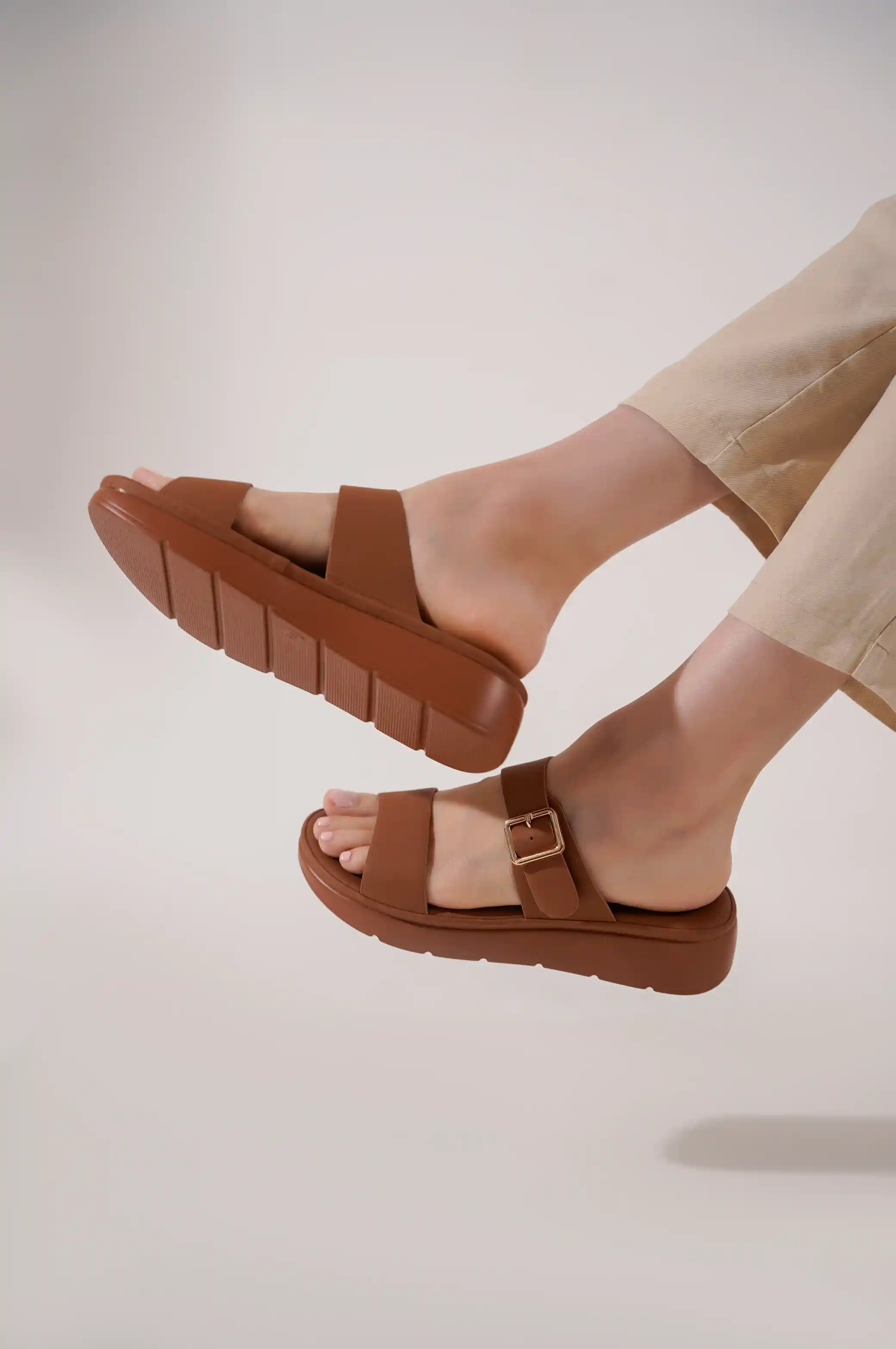 WOMAN SHOES NEW IN
